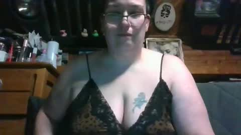 Snapshot of peachtree197 chatting on February 12, 2026, 4:18 am peachtree197 online show from February 12, 2026, 4:18 am