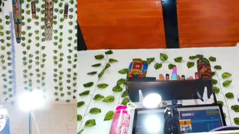 peachy__baby online show from April 18, 2026, 11:14 am
