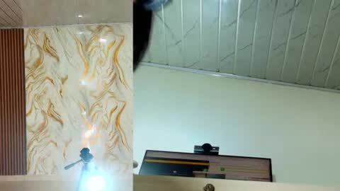 peachy__baby online show from July 8, 2026, 11:04 am