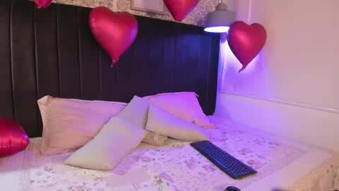 Snapshot of peachy_dh chatting on February 13, 2026, 5:20 pm peachy online show from February 13, 2026, 5:20 pm