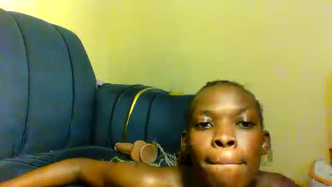 Snapshot of peachy_mummie chatting on September 19, 2025, 9:26 pm peachie online show from September 19, 2025, 9:26 pm