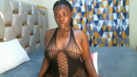 Peachy online show from November 11, 2025, 1:11 pm