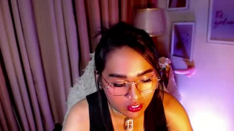 Snapshot of peakaboo_xx chatting on May 20, 2026, 6:52 am Angel Creamdensada online show from May 20, 2026, 6:52 am