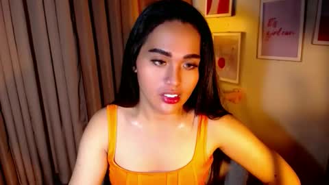 Snapshot of peakaboo_xx chatting on May 21, 2026, 11:17 am Angel Creamdensada online show from May 21, 2026, 11:17 am