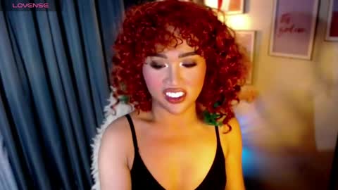Snapshot of peakaboo_xx chatting on May 28, 2026, 10:18 pm Angel Creamdensada online show from May 28, 2026, 10:18 pm