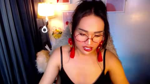 Snapshot of peakaboo_xx chatting on June 4, 2026, 7:25 am Angel Creamdensada online show from June 4, 2026, 7:25 am