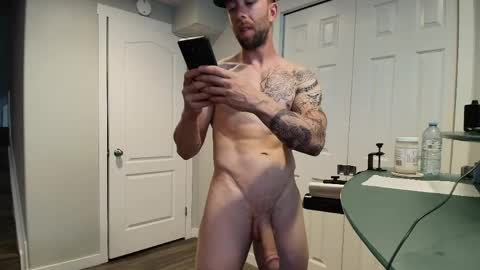 peaked_pleasures online show from June 1, 2026, 3:58 pm