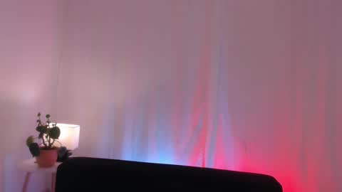 LILLY online show from February 9, 2025, 7:49 am