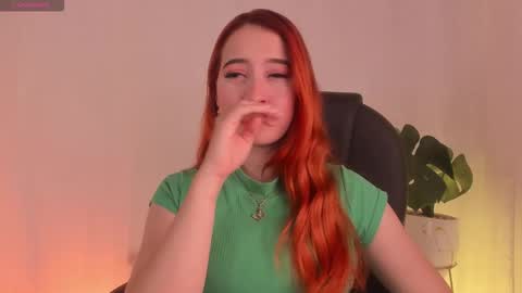 LILLY online show from October 2, 2025, 11:45 pm