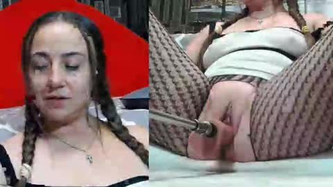 Snapshot of pearl_helen chatting on October 2, 2025, 9:22 pm pearl_helen online show from October 2, 2025, 9:22 pm