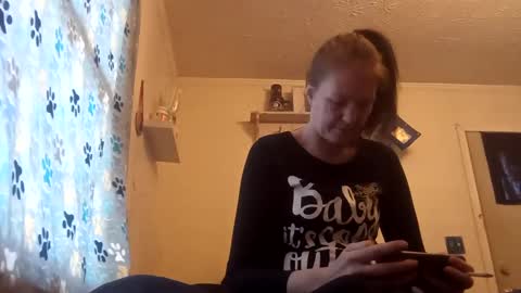 Pearl May online show from January 22, 2025, 8:38 pm