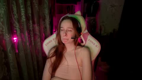Snapshot of pearlprincess_ chatting on May 24, 2026, 12:59 am Adelina online show from May 24, 2026, 12:59 am