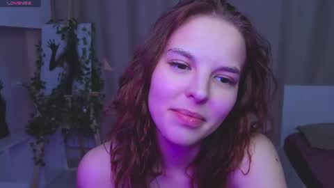 Floria online show from July 2, 2026, 3:23 am