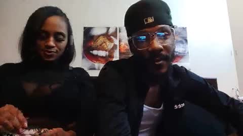 Snapshot of pebblezrocc chatting on December 3, 2025, 7:38 am Pebblez N Mac Daddy online show from December 3, 2025, 7:38 am