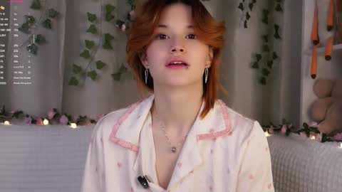 Lily online show from November 4, 2025, 12:10 am