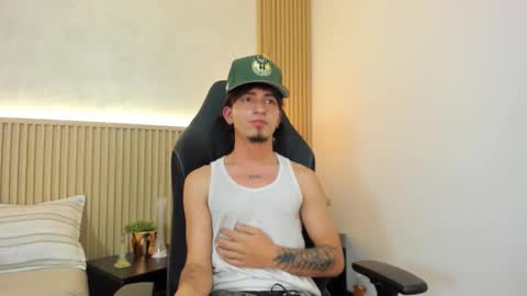 pecadodivino2026 online show from January 15, 2026, 2:05 am