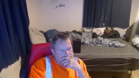 Snapshot of pecker40 chatting on February 5, 2026, 2:27 am pecker40 online show from February 5, 2026, 2:27 am