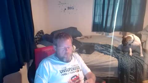 Snapshot of pecker40 chatting on June 6, 2026, 7:29 pm pecker40 online show from June 6, 2026, 7:29 pm