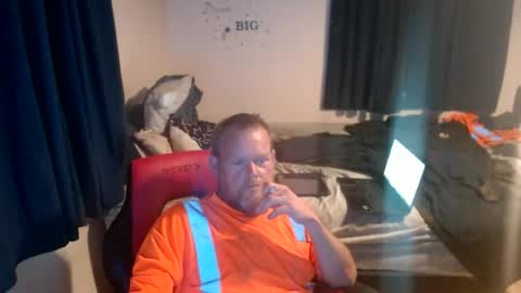 Snapshot of pecker40 chatting on June 29, 2026, 12:28 am pecker40 online show from June 29, 2026, 12:28 am