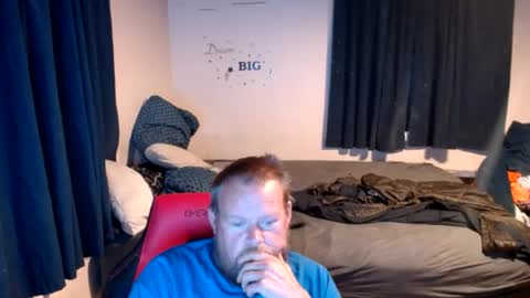 Snapshot of pecker40 chatting on July 27, 2026, 12:28 am pecker40 online show from July 27, 2026, 12:28 am