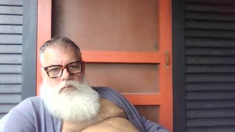 pecos8686 online show from April 24, 2026, 3:03 pm