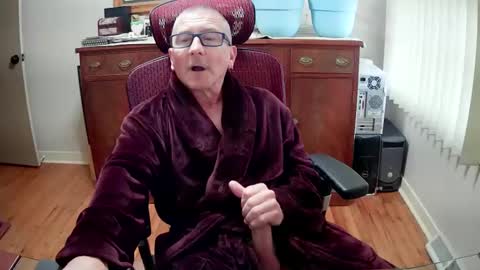 peepingmale online show from December 26, 2024, 1:32 pm