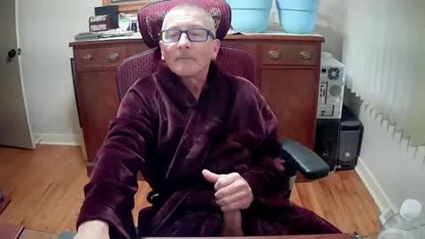 peepingmale online show from December 28, 2024, 1:38 pm