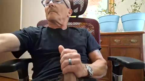 peepingmale online show from January 6, 2025, 8:50 pm