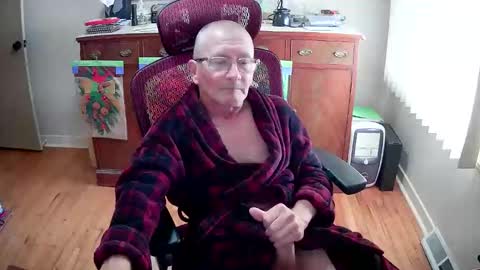 peepingmale online show from November 27, 2025, 1:46 pm