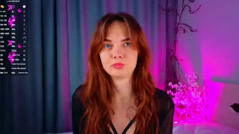 LisaDrako online show from October 13, 2025, 7:58 pm