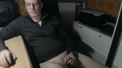 Pemue65 online show from January 7, 2026, 7:00 am