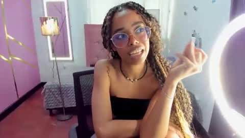 peneelopeecute online show from December 26, 2024, 9:47 pm