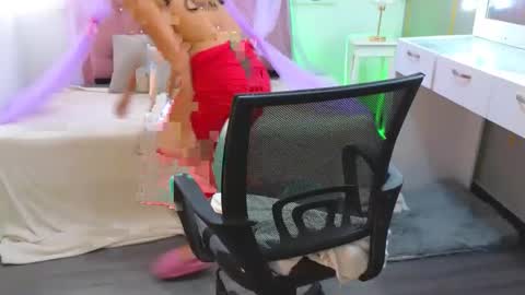 peneelopeecute online show from April 17, 2026, 8:12 pm