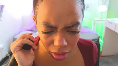 peneelopeecute online show from April 19, 2026, 6:10 pm