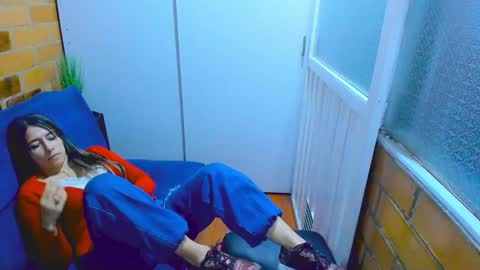 Penelope online show from December 11, 2024, 11:00 pm