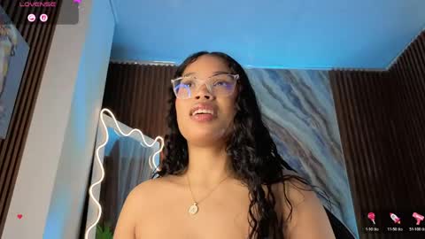 Snapshot of penelope_tay chatting on June 5, 2026, 6:52 am penelope online show from June 5, 2026, 6:52 am