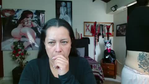 Snapshot of penelopeandmarilyn chatting on July 9, 2026, 1:48 pm Penelope and my girlfriend Marilyn online show from July 9, 2026, 1:48 pm