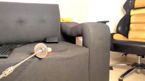   online show from February 13, 2025, 6:30 am