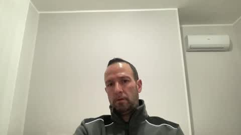 peppinslosqualo online show from February 7, 2025, 5:31 am