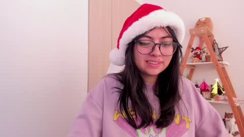 Snapshot of perfect__ana chatting on December 22, 2024, 12:49 pm Sarah Ana Banana online show from December 22, 2024, 12:49 pm