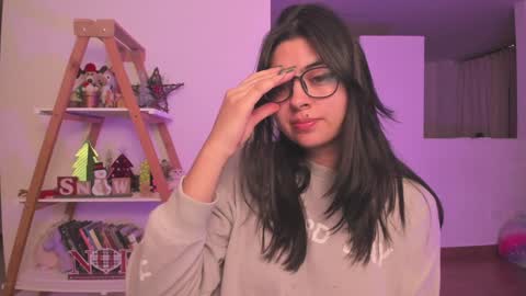 Snapshot of perfect__ana chatting on January 7, 2025, 12:45 am Sarah Ana Banana online show from January 7, 2025, 12:45 am