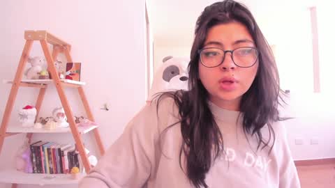 Snapshot of perfect__ana chatting on February 7, 2025, 1:43 pm Sarah Ana Banana online show from February 7, 2025, 1:43 pm