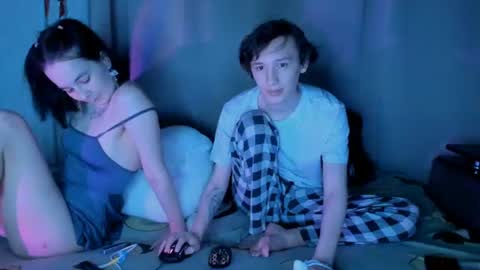 Lina and John online show from July 15, 2026, 8:14 pm