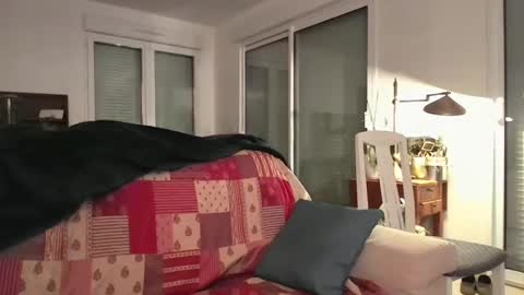 Snapshot of perfectfrench chatting on February 19, 2025, 6:43 pm perfectboyfr online show from February 19, 2025, 6:43 pm