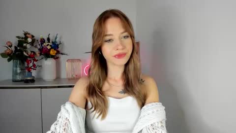 Cindy online show from June 3, 2026, 4:59 am