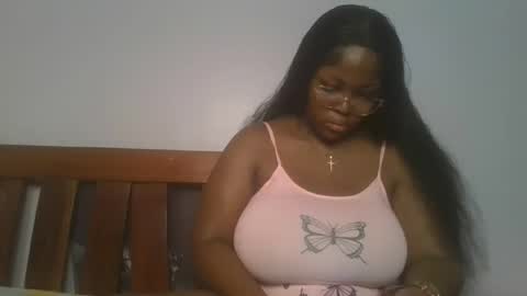 Snapshot of periwinkle20 chatting on March 15, 2026, 5:30 pm Taurus online show from March 15, 2026, 5:30 pm