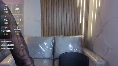 Snapshot of perla_lovely chatting on June 5, 2026, 12:00 pm perla_lovely online show from June 5, 2026, 12:00 pm