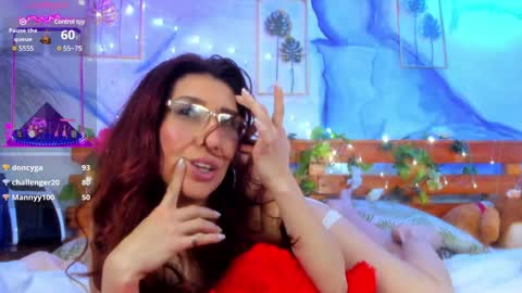 Perla Franco online show from December 31, 2024, 10:48 am