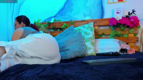 Snapshot of perlafranco chatting on September 12, 2025, 8:47 am Perla Franco online show from September 12, 2025, 8:47 am