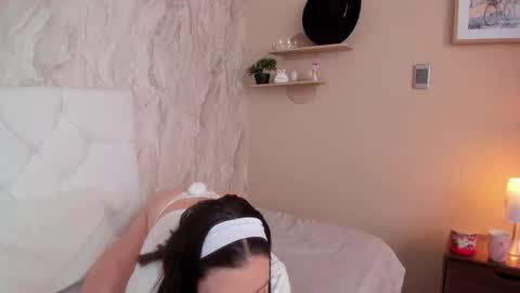 Marie online show from February 23, 2026, 7:22 pm